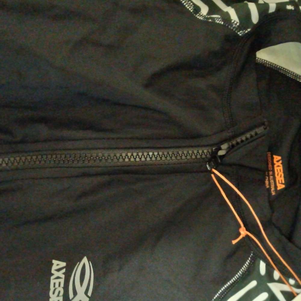 NWT AXESEA Black and White Swimsuit - Picture 6 of 12